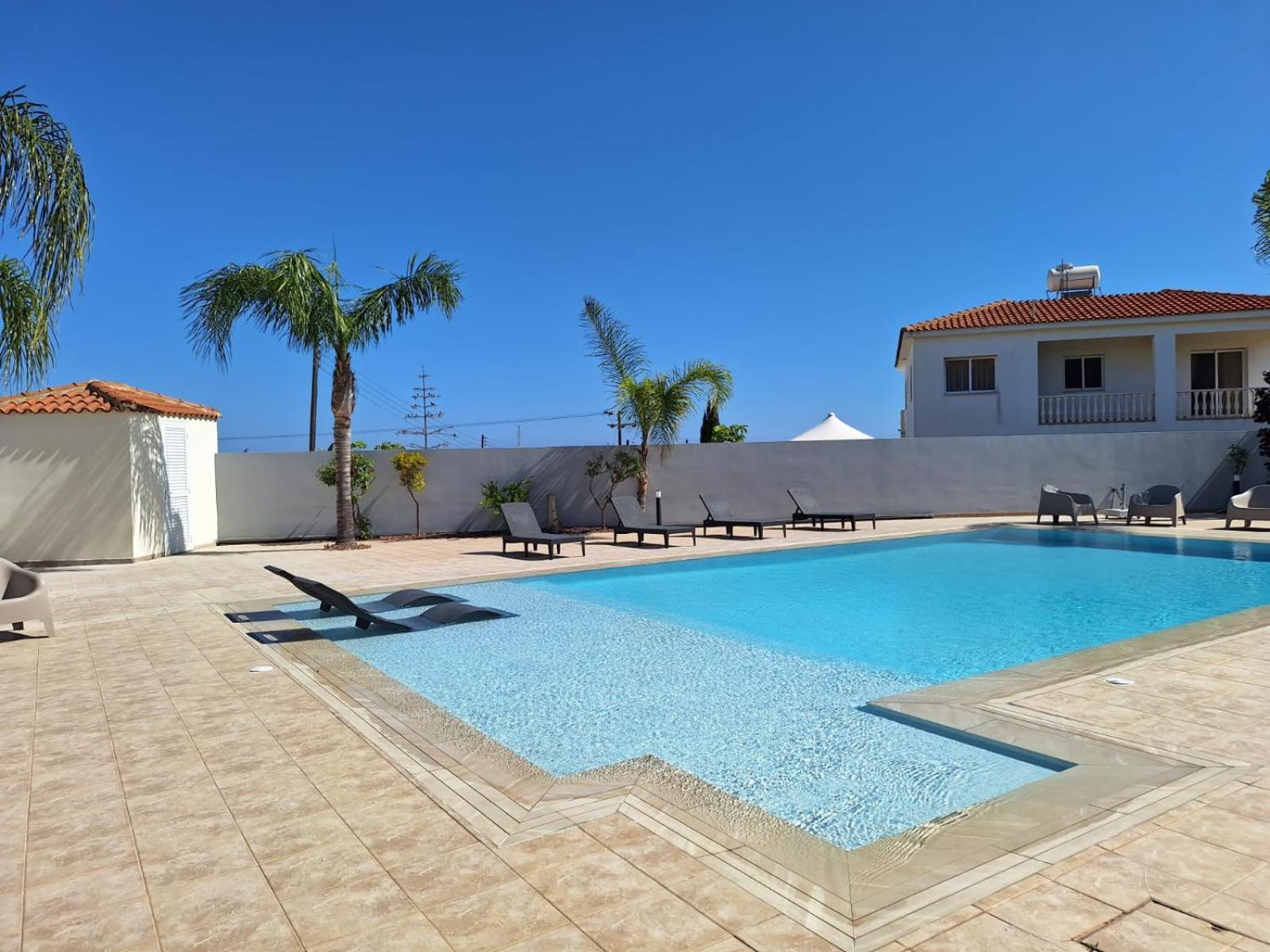 Grand Lynn Seaview Villa *
