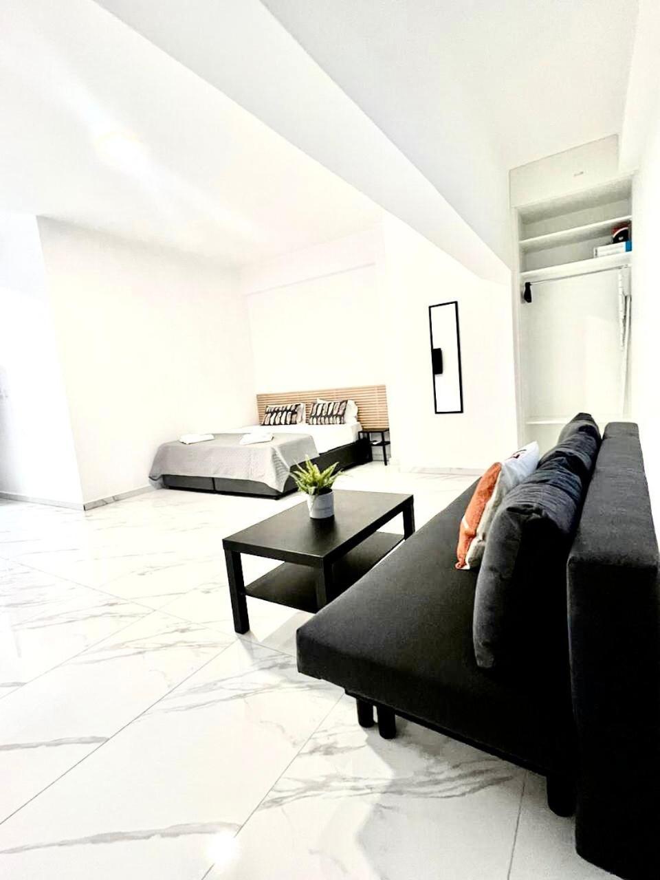 Napa Entry Apts