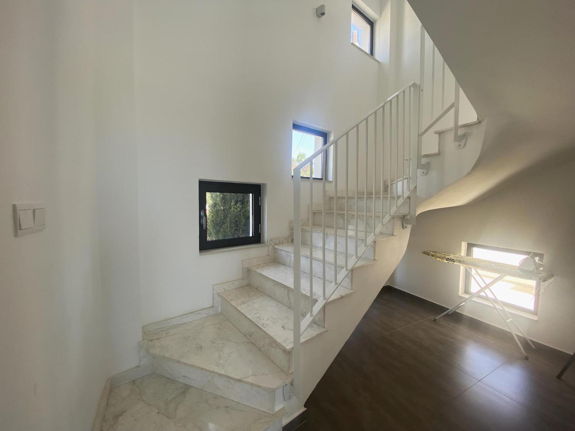 Nissi Pearl Villa