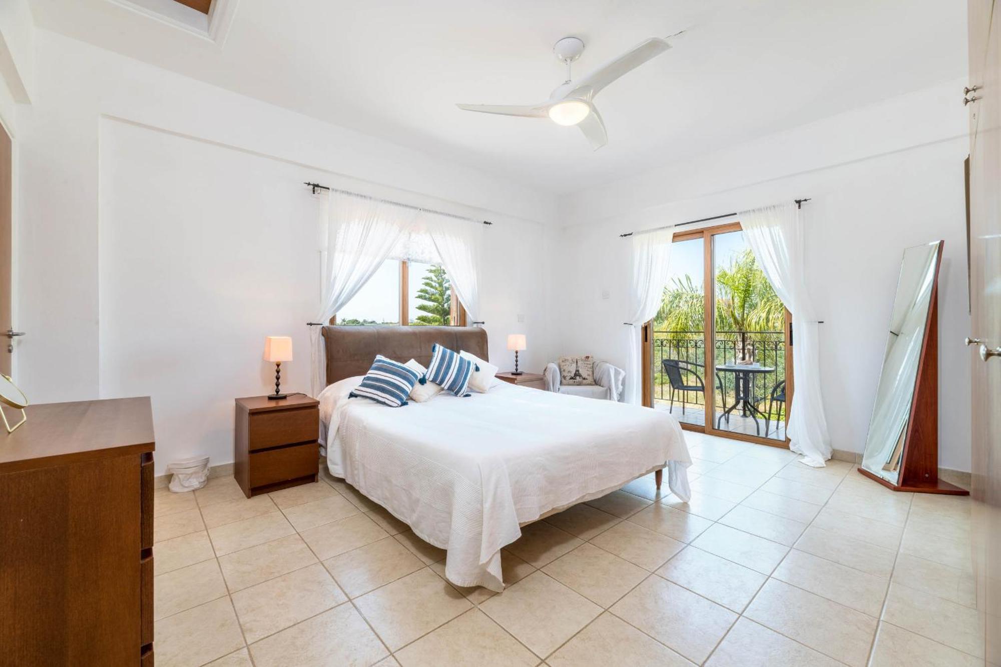 Elena Gardens Villa *