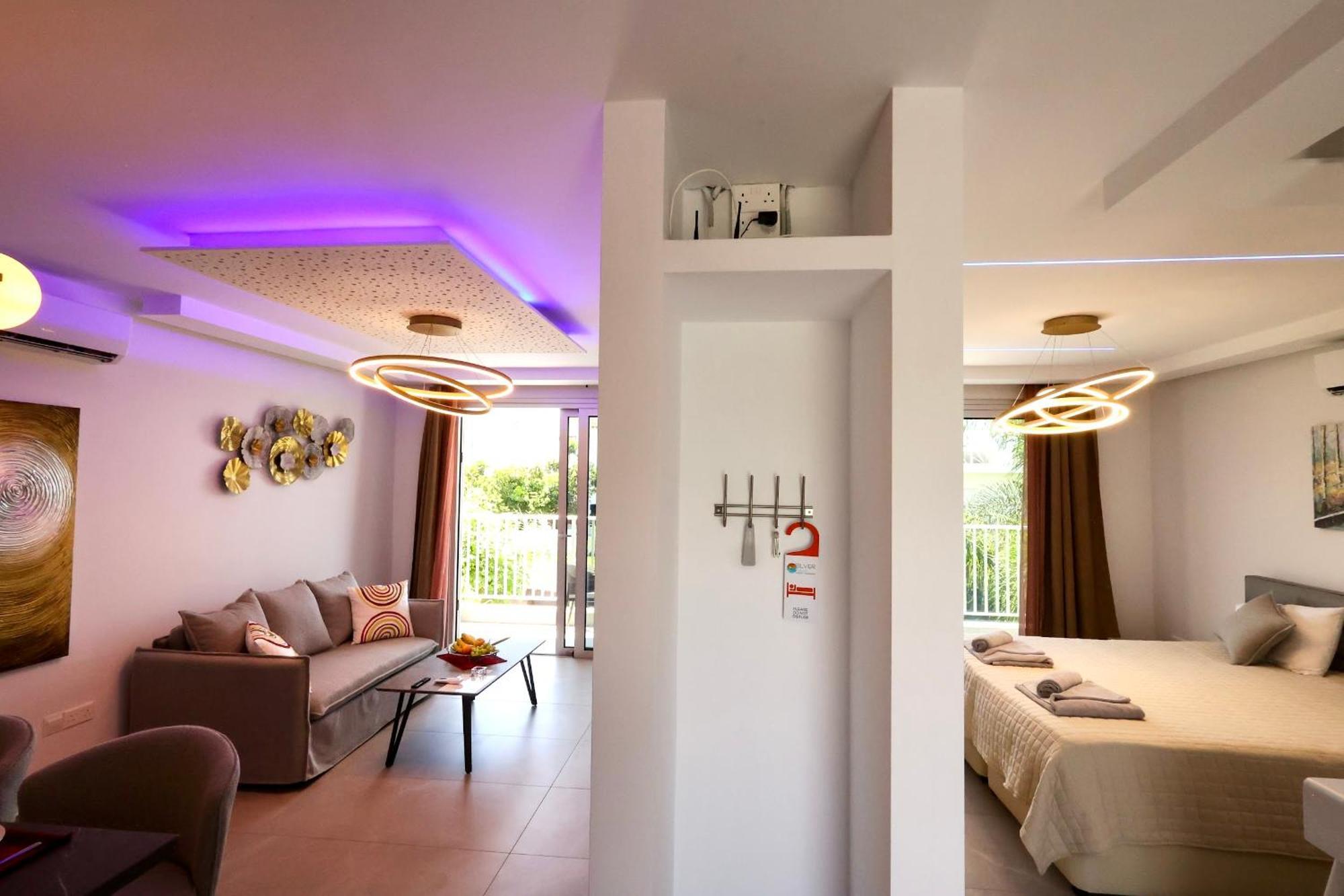 Silver Sea Holiday Apartment
