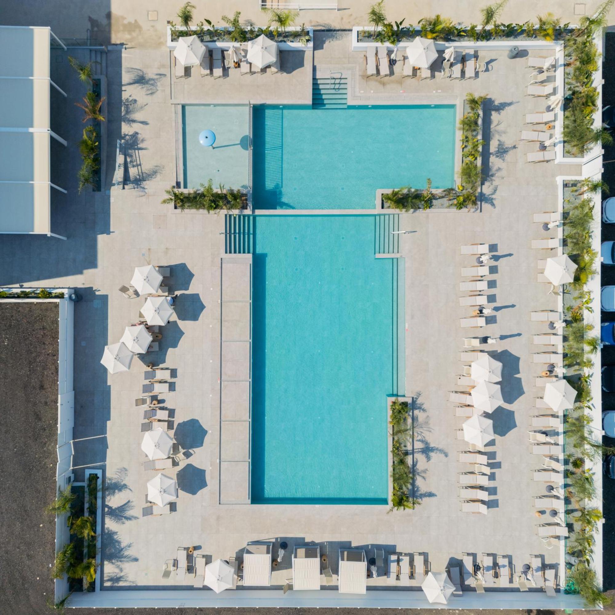 Acomodação com café da manhã  Abacus Agia Napa