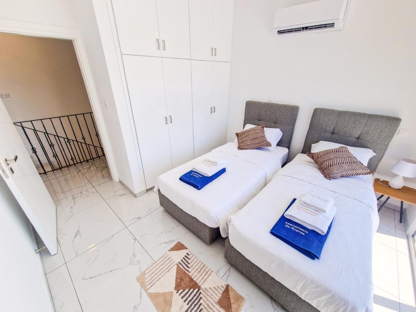 Sunshine Villa *