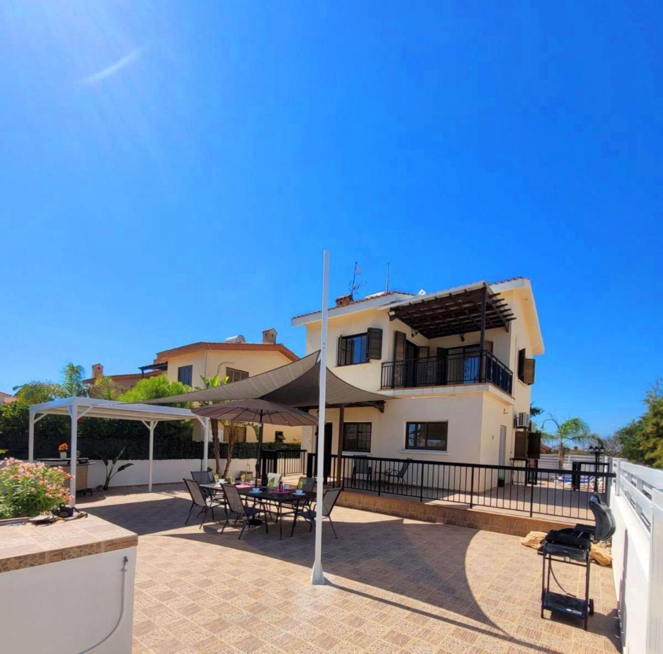 Marina Luxury - Pearl * Ayia Napa