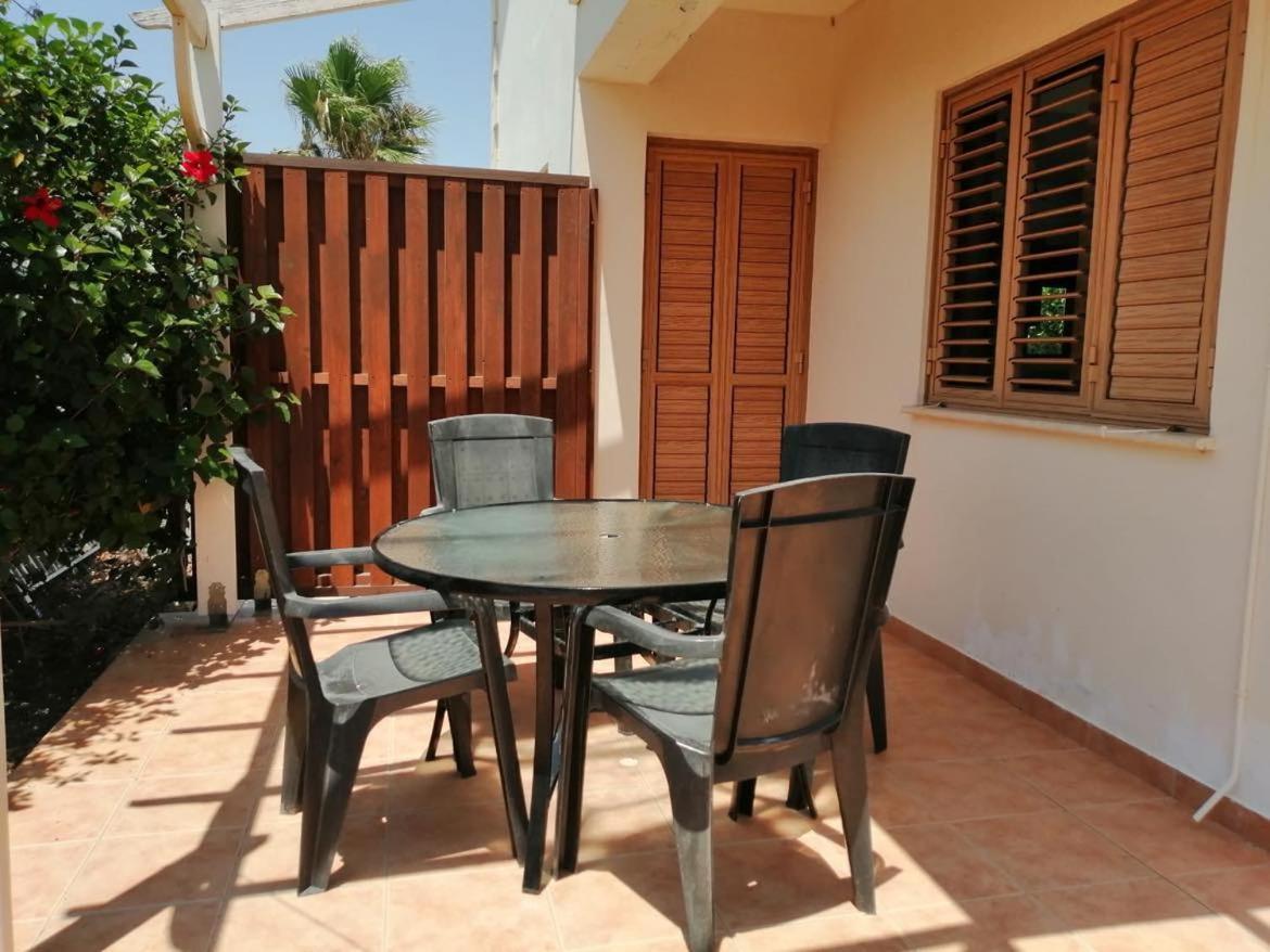 Elena Gardens Villa *