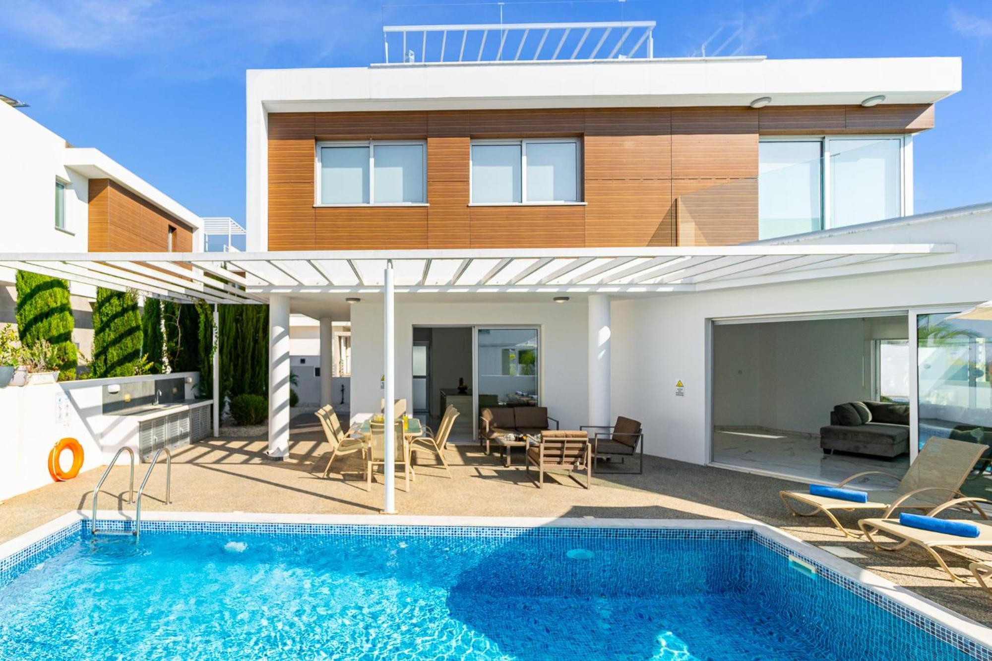 Elite Blu By Ezoria * Agia Napa