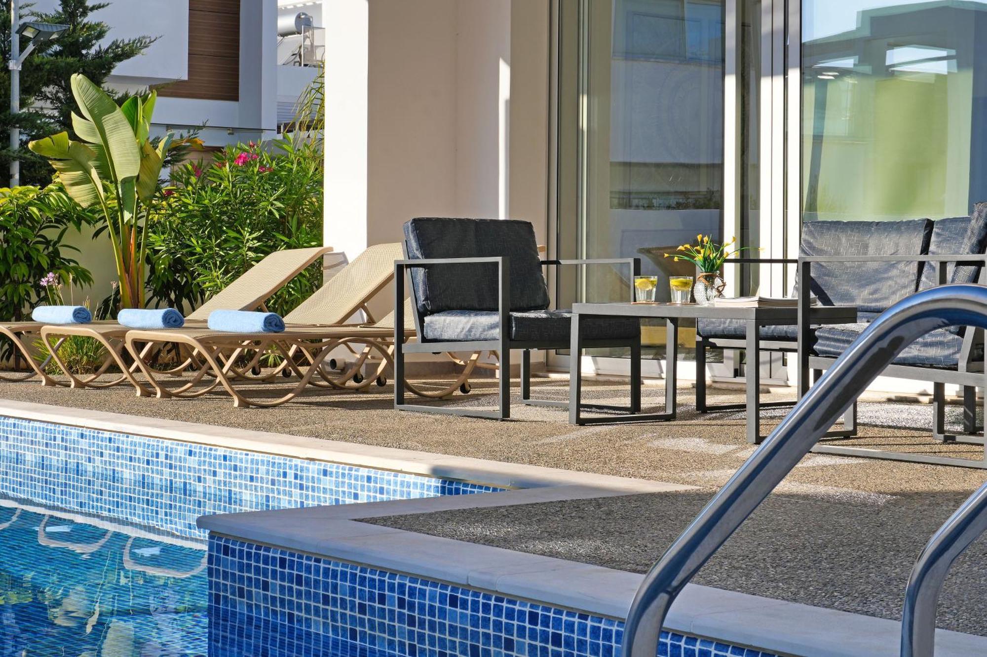 Evelin - Center Holiday home