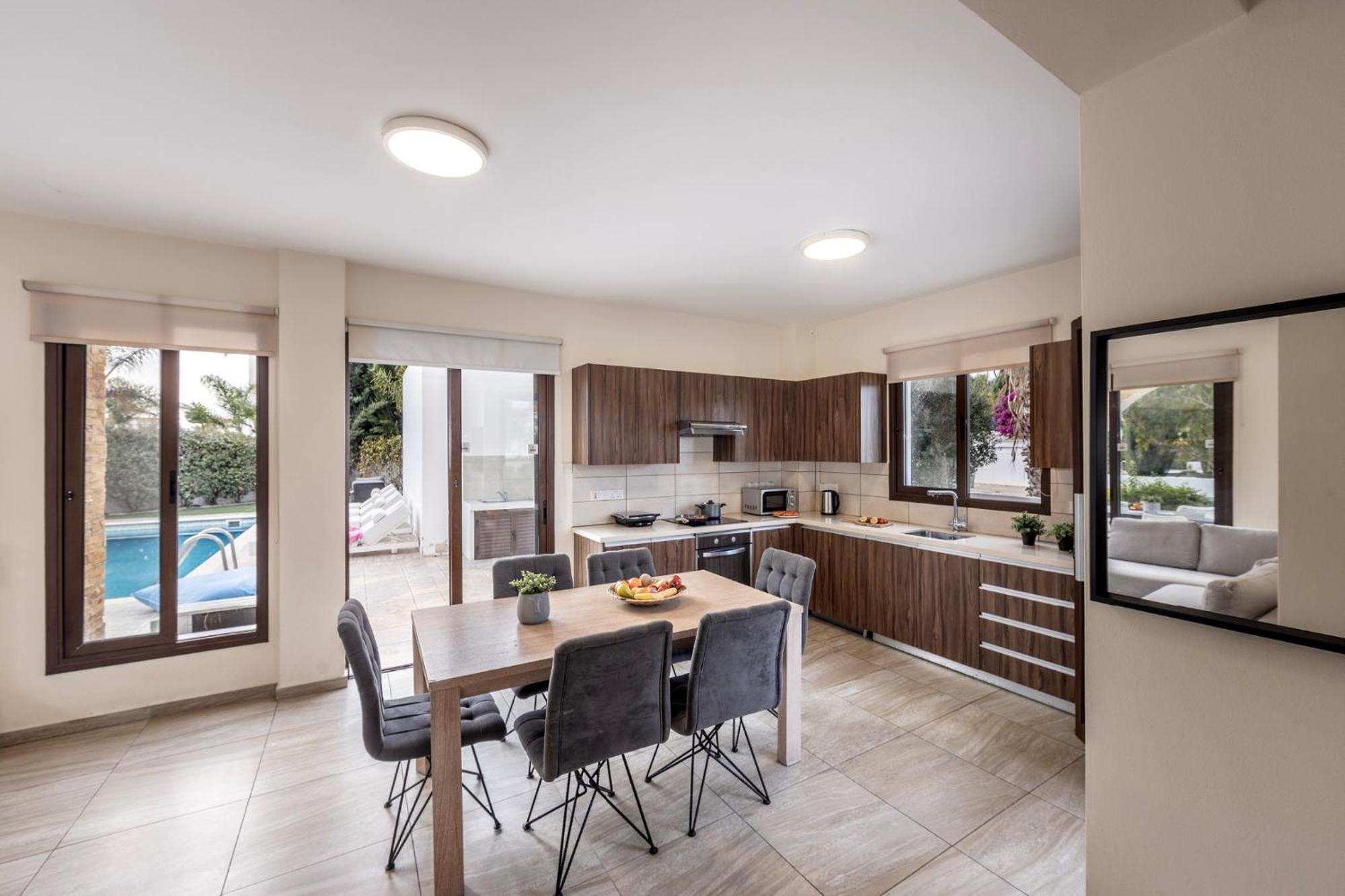 Ionion H32 Villa Ayia Napa