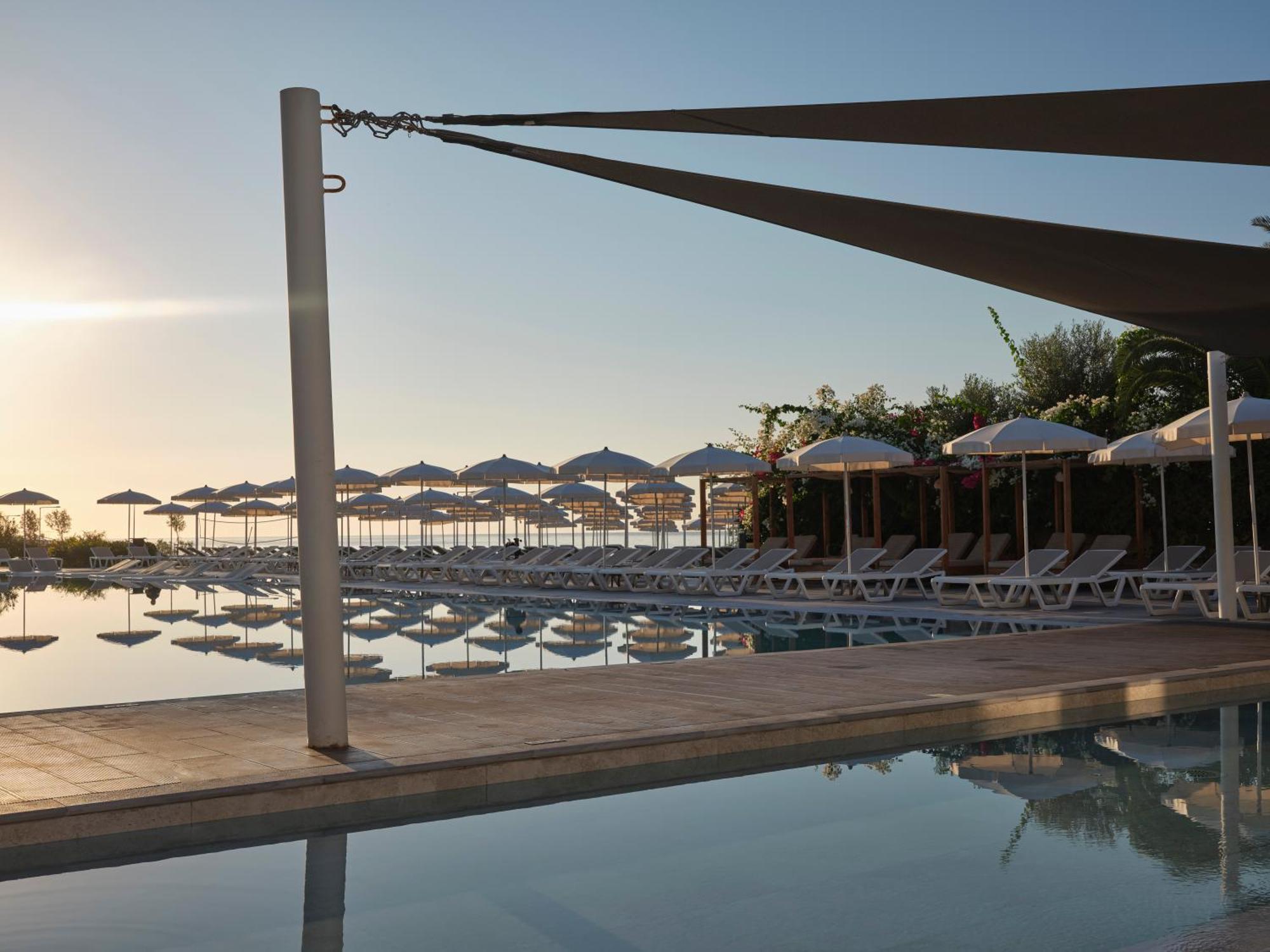Atlantica Sungarden Park Hotel 4*