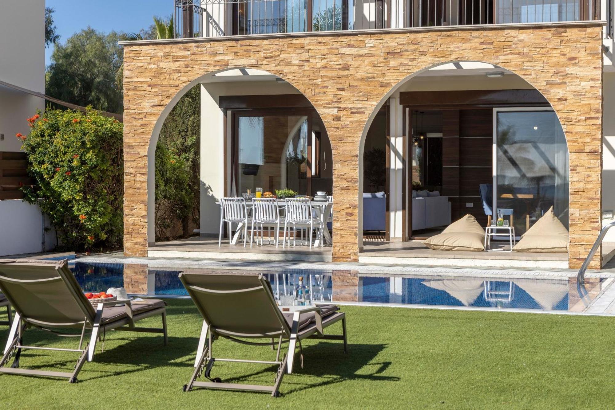 Villa Seafront Ionion H5 Ayia Napa