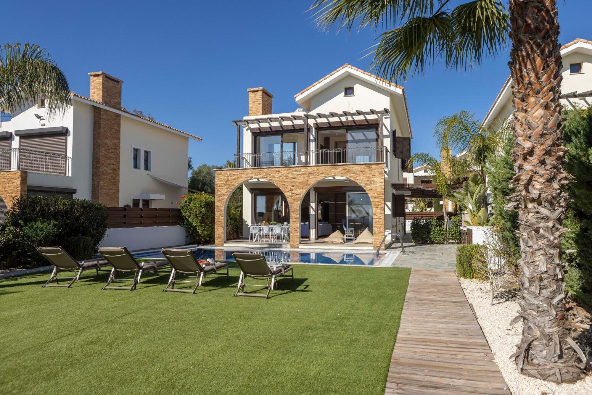 Seafront Ionion H5 * Ayia Napa