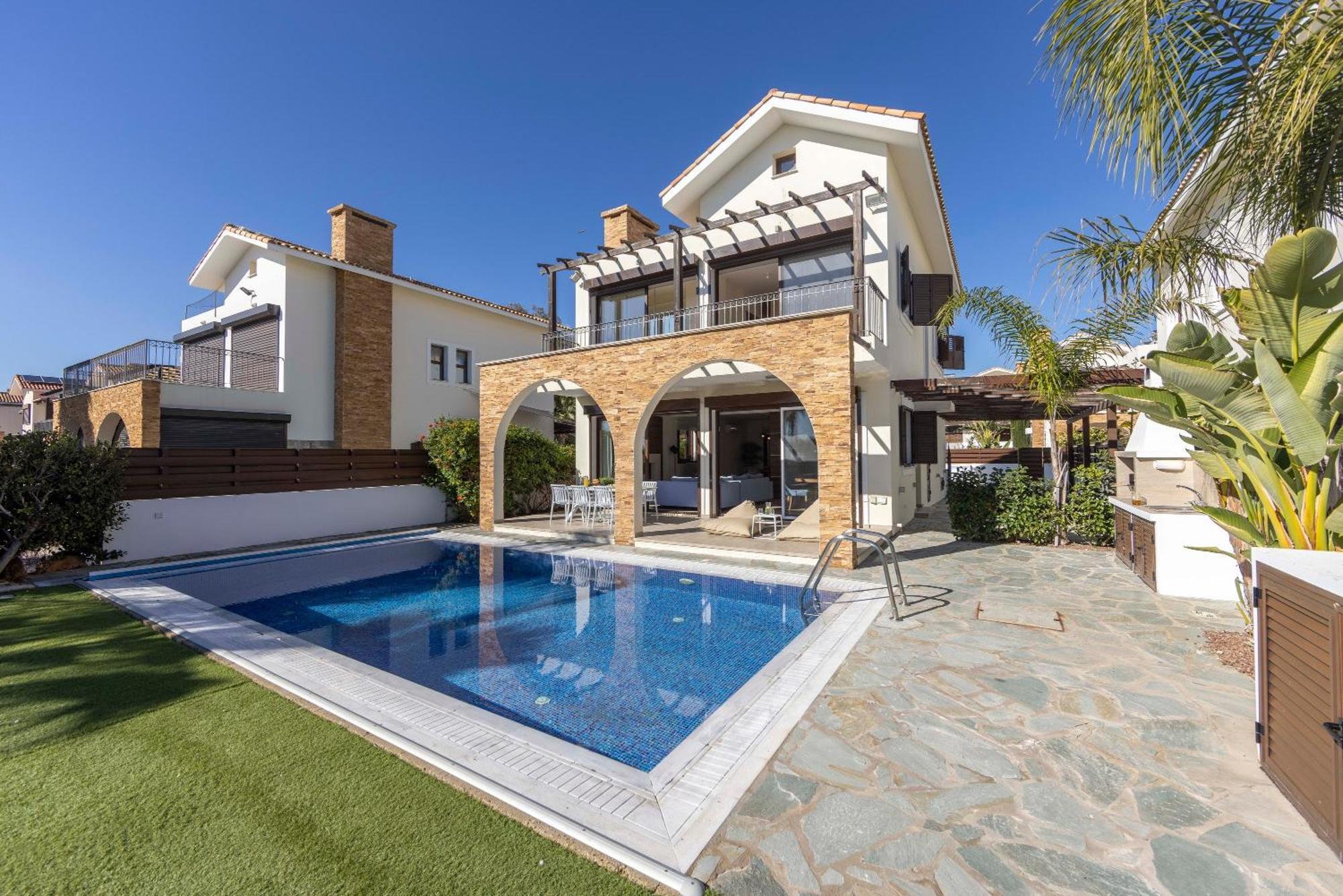 Villa Seafront Ionion H5 Ayia Napa