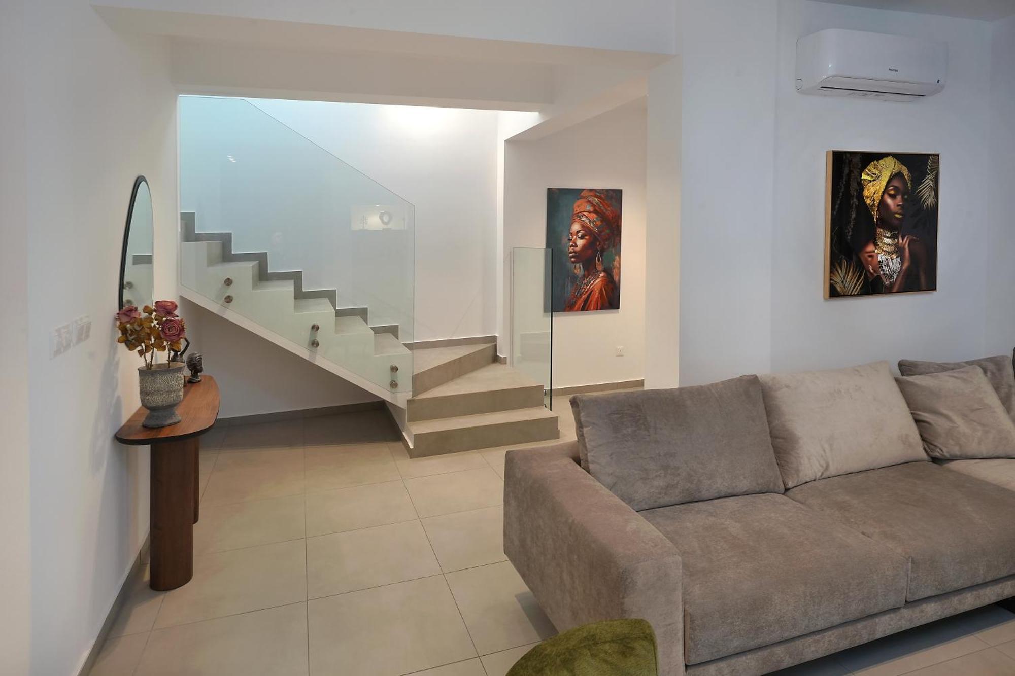 Sun And Moon Luxury Villa