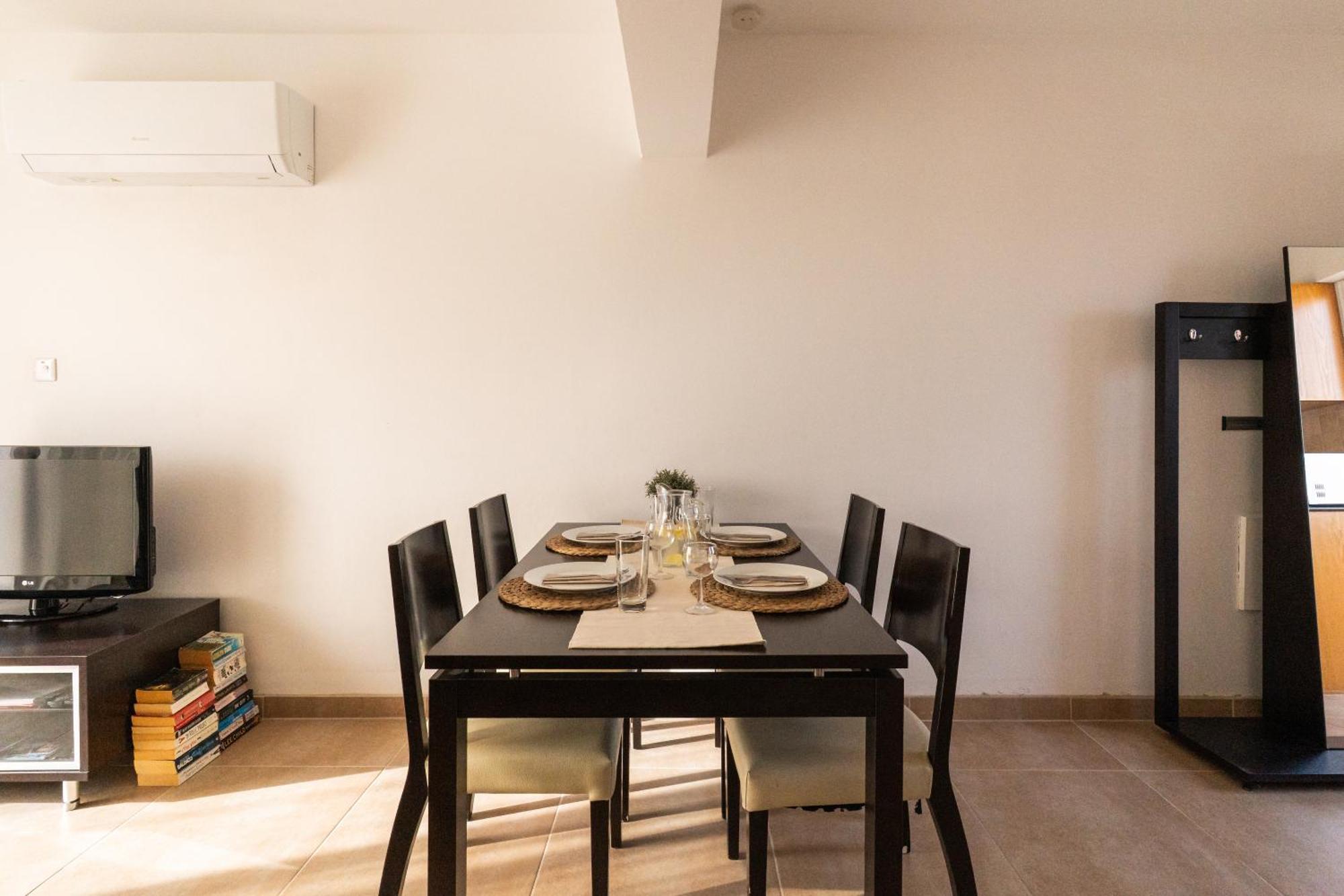 Nissi Apartment