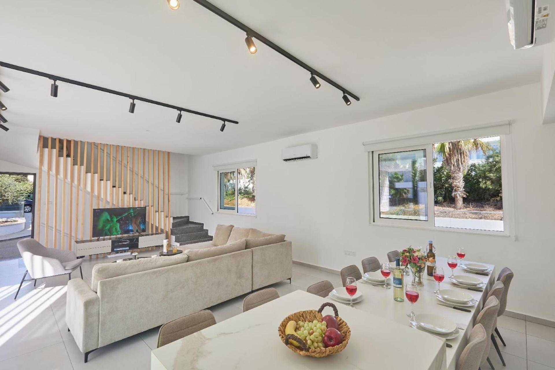 Holiday home Schoenes Kube 1 In Ayia Napa