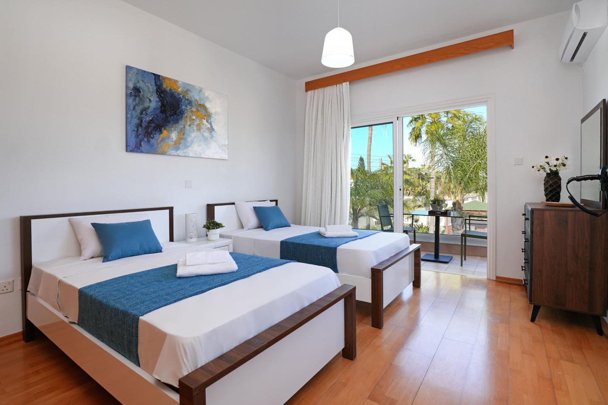 Holiday home Nissi Diamond Mansion *