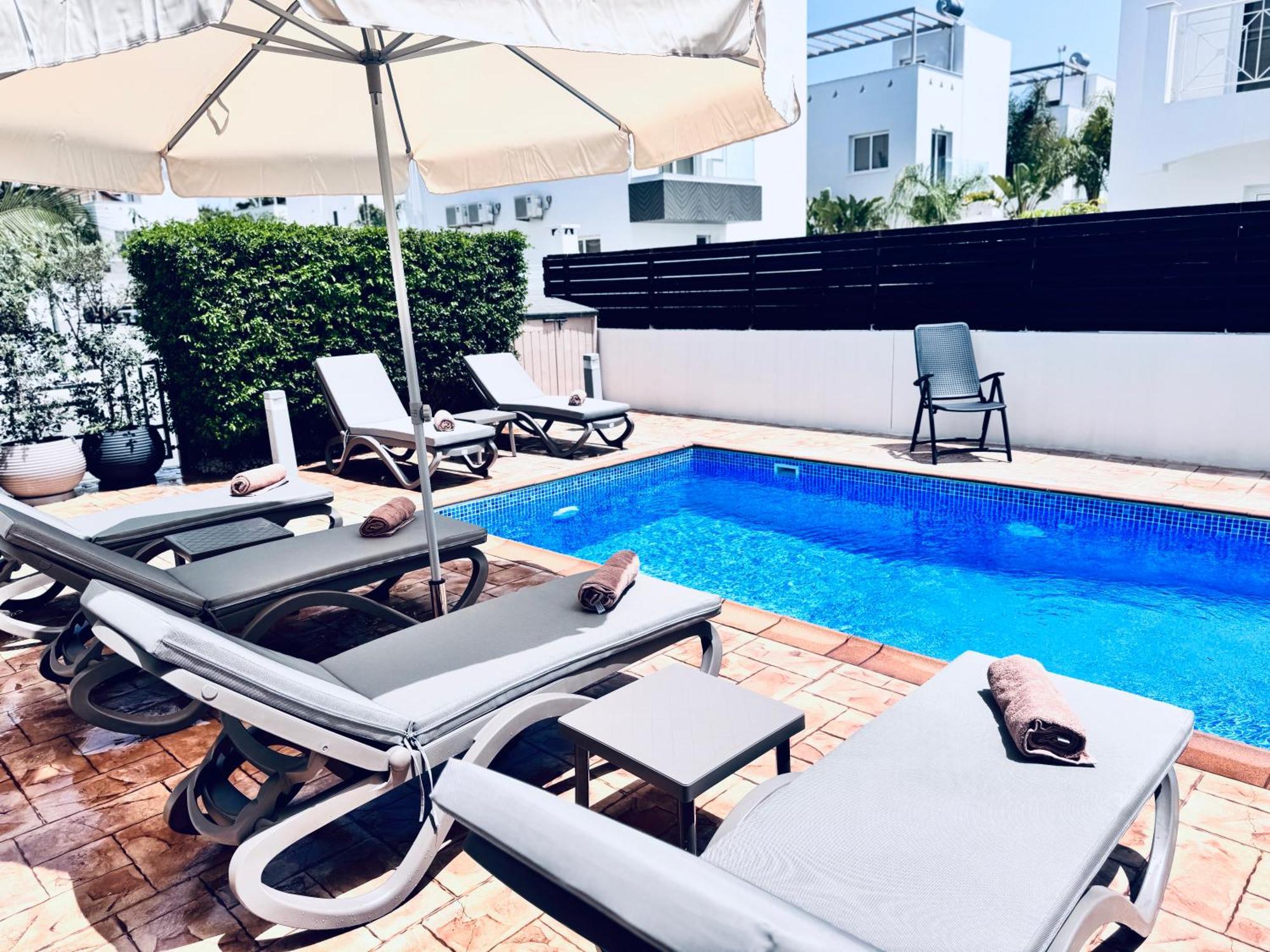 Nissini Wana Luxury Villa Ayia Napa