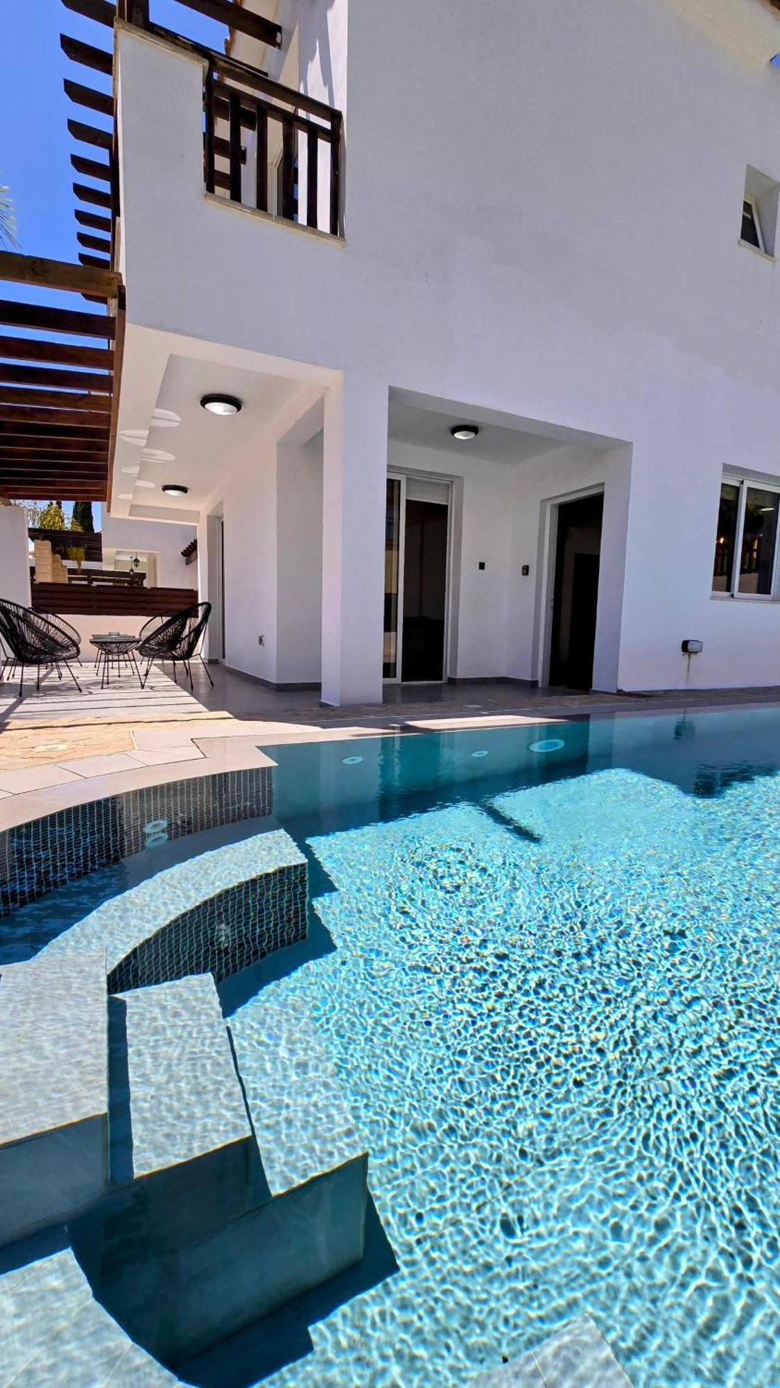 Sweet Destiny With Private Pool Villa