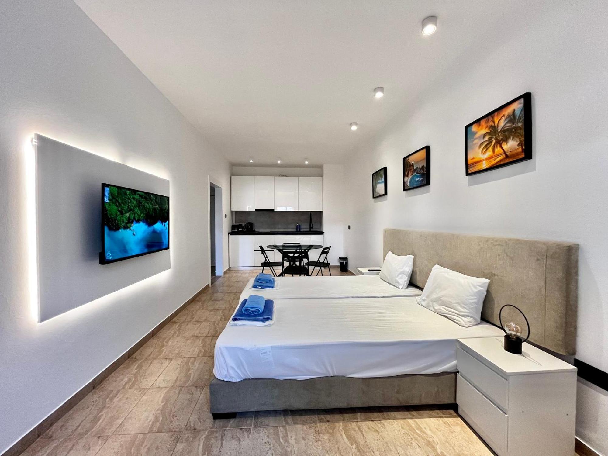 Napa Velvet Apartment Agia Napa