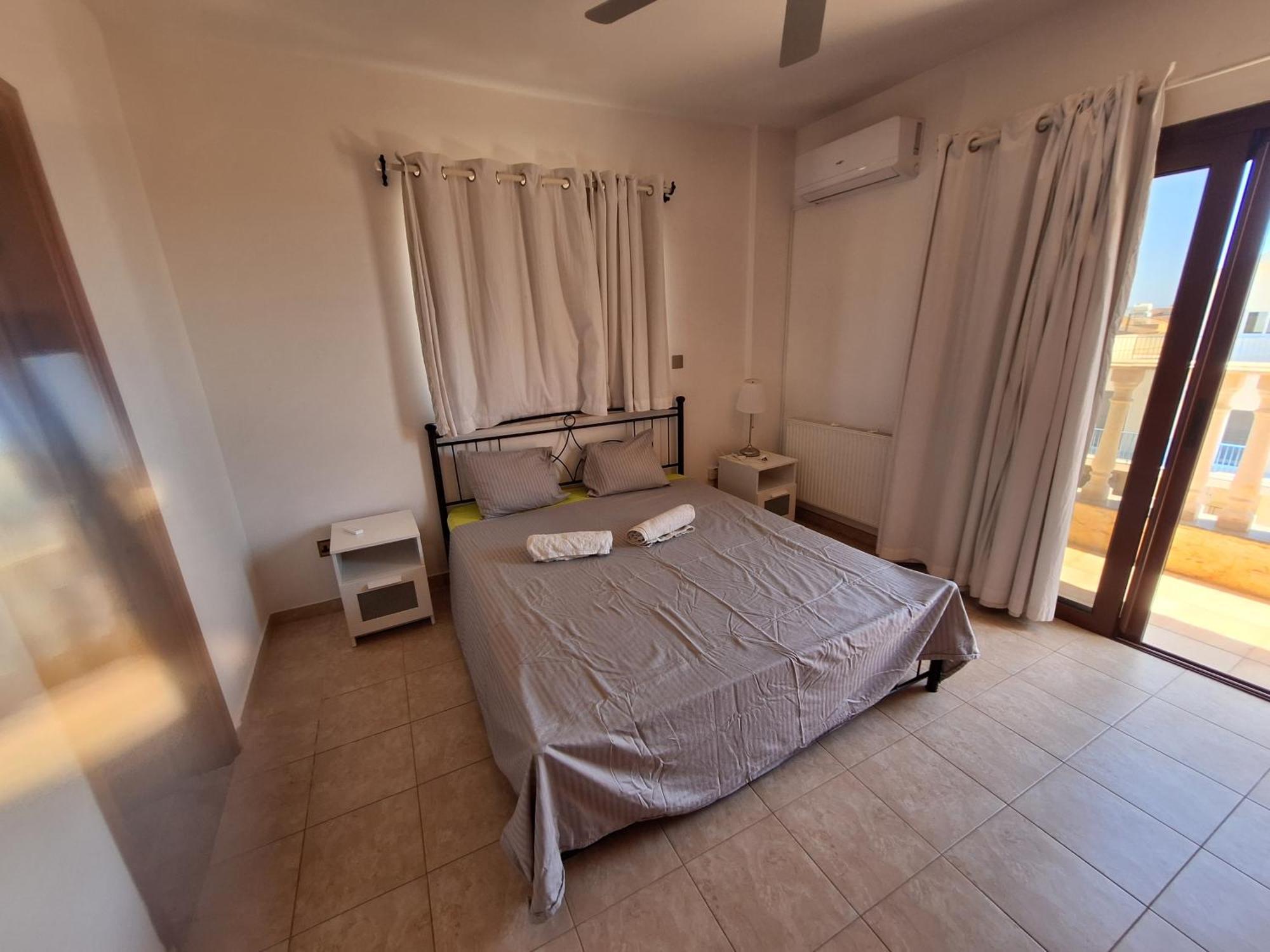 Villa On Hill With Swimming Pool,