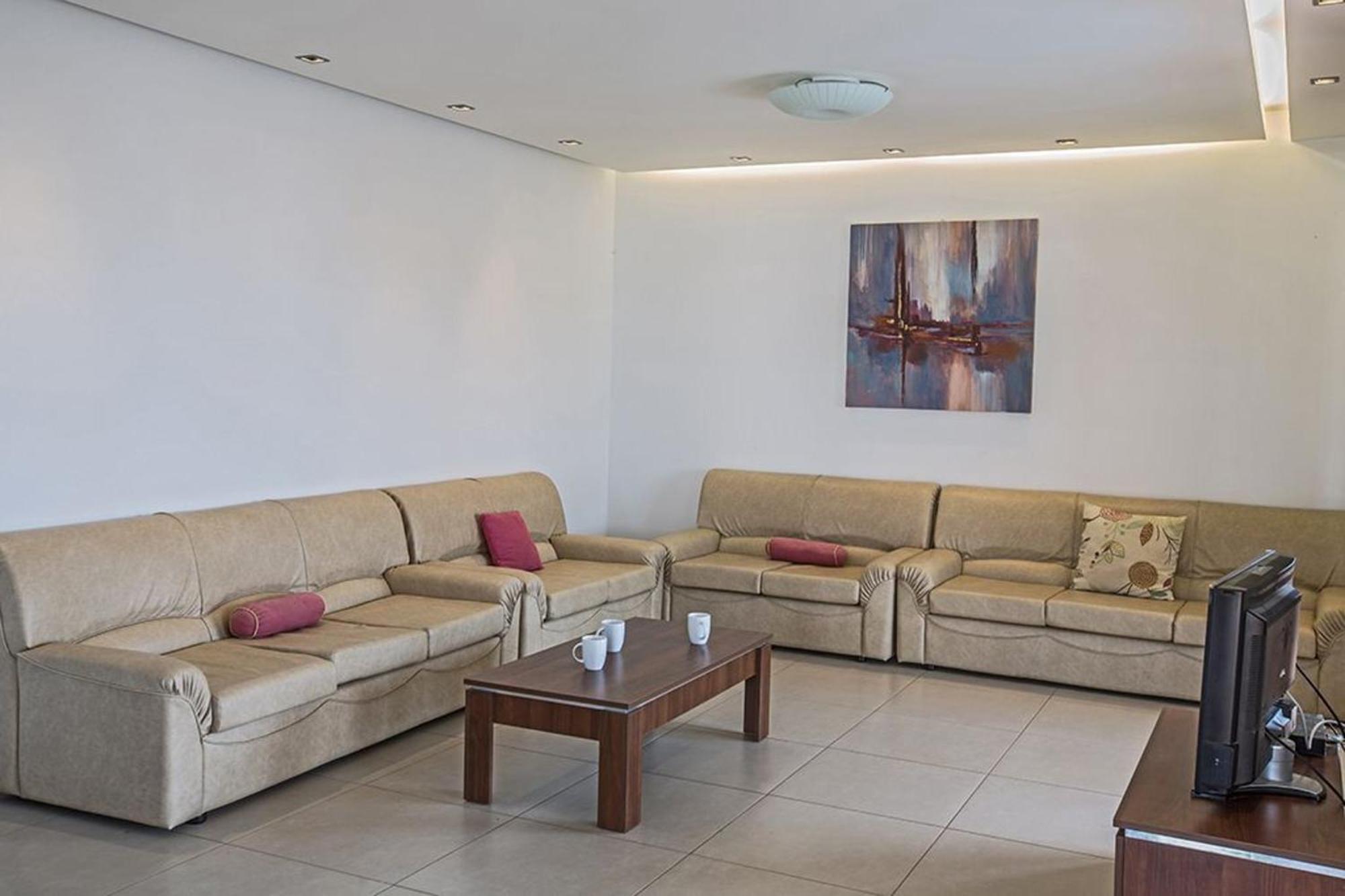 Petreris Dyo - Lovely 3 Bedroom With Pool - Short Walk To Nissi Avenue *