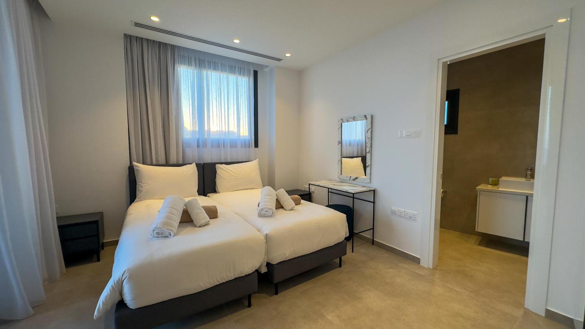 Villa Aqua Beachfront - 2 *