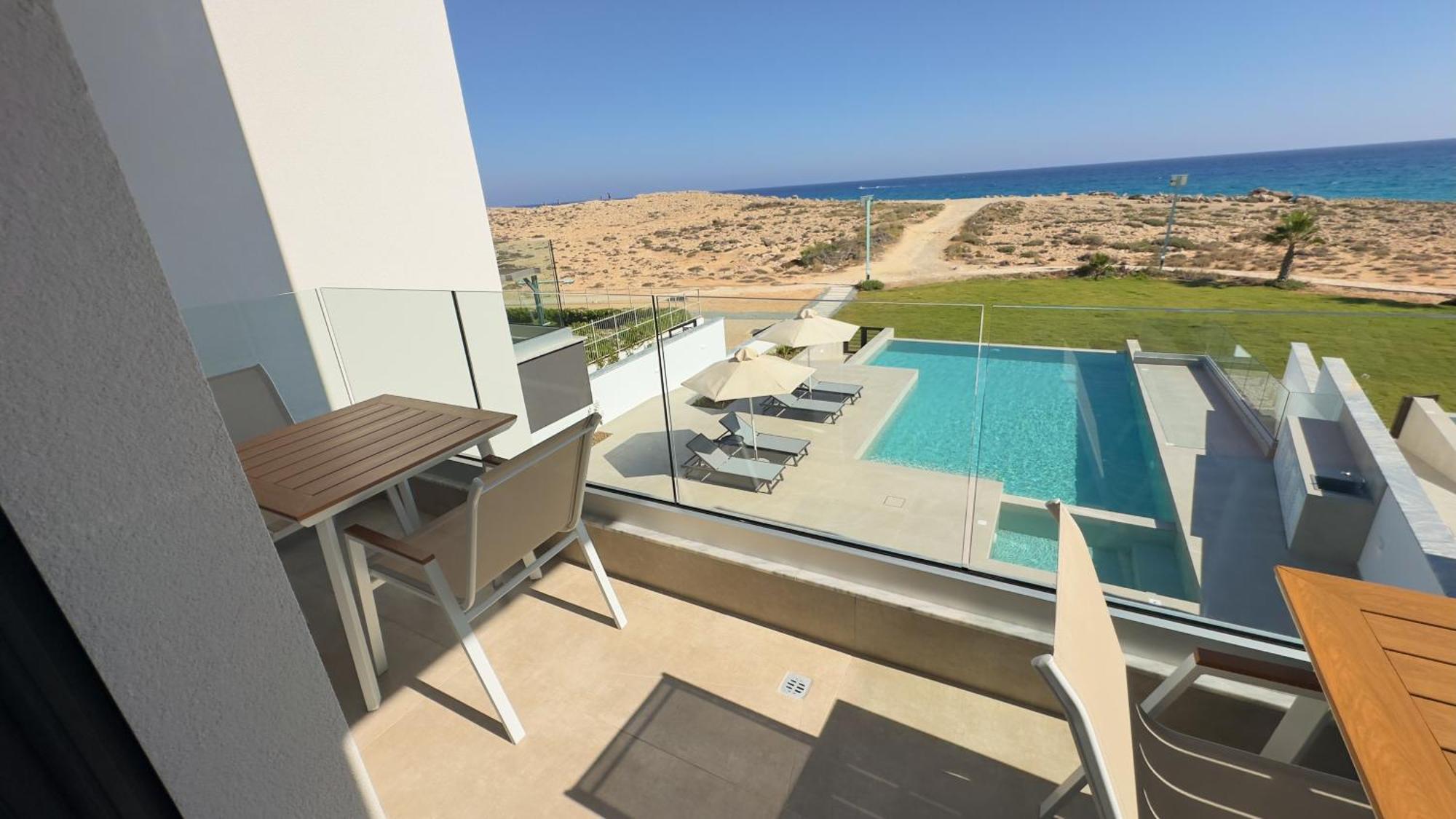 Aqua Beachfront - 1 *