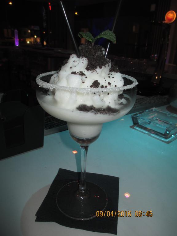 L'eros * Ayia Napa