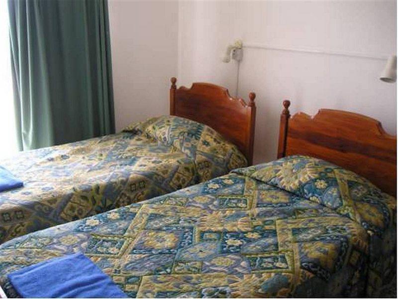 Aparthotel Pavlinia &