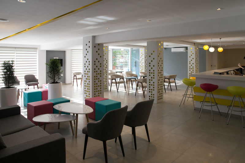 Hotel Flora Maria 3*