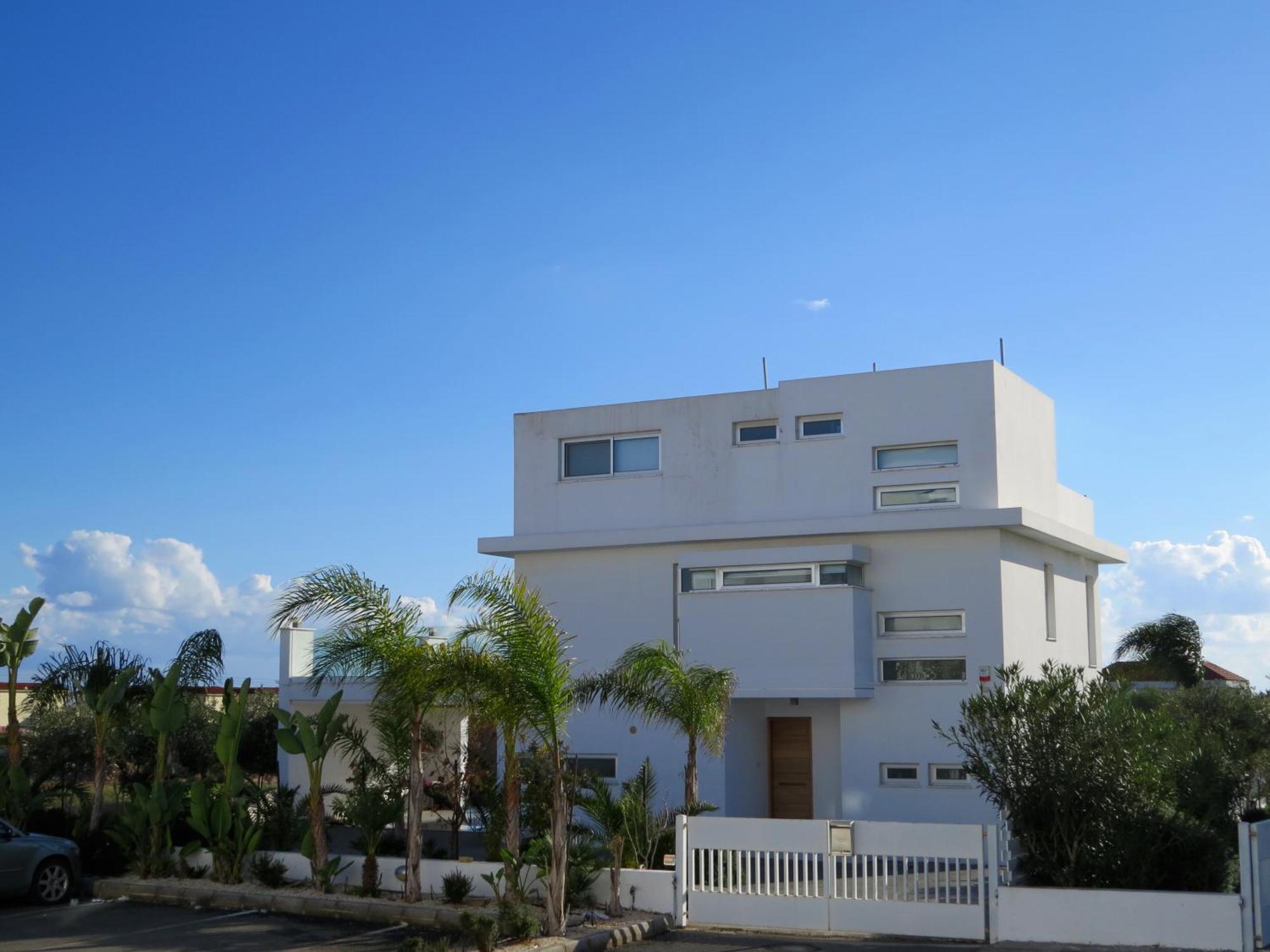Villa Royal Sugar *
