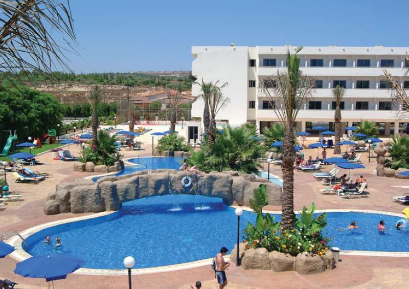 Hotel Nissiana &