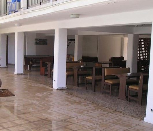Aparthotel Pavlinia & 3*