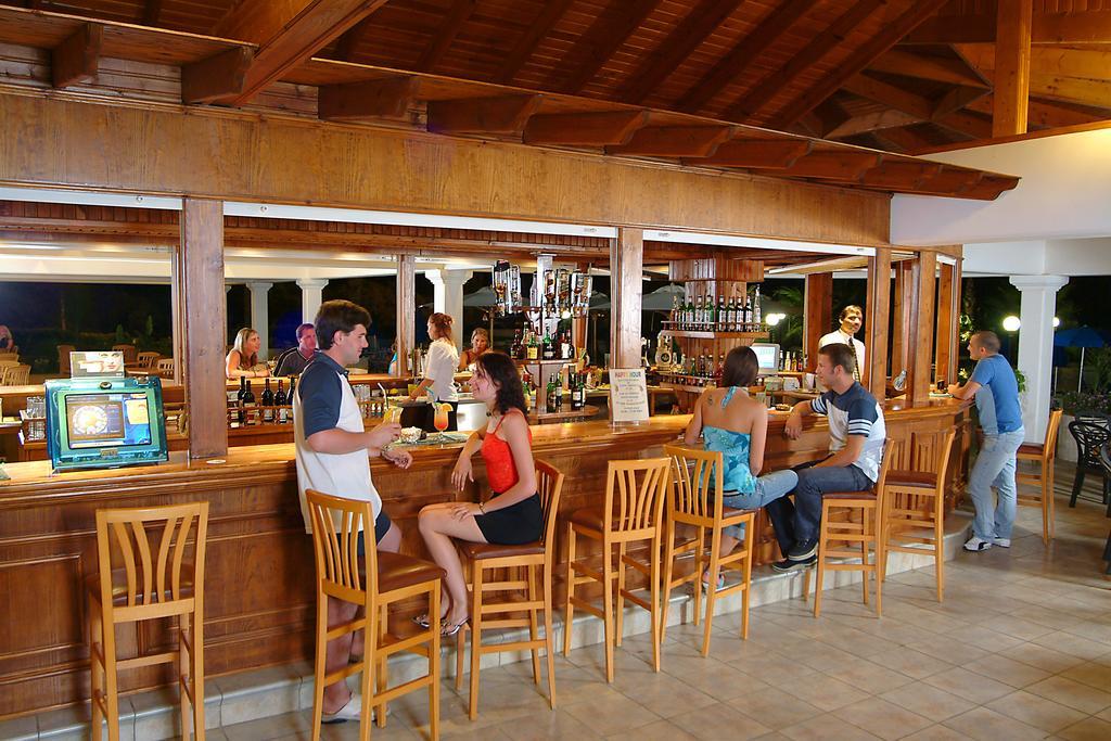 Hotel Nissiana &
