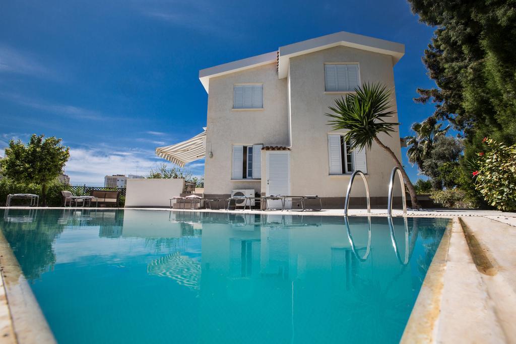Villa Merab Center Ayia Napa