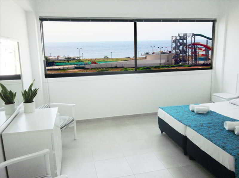 Aparthotel Margarita Napa 3*