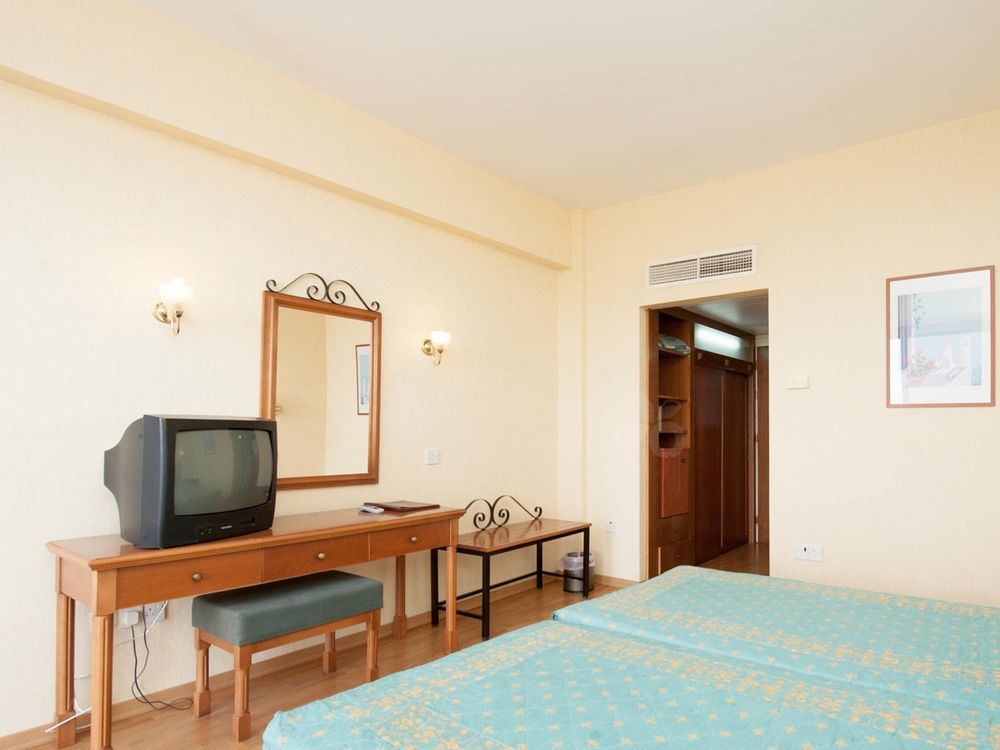 Hotel Anmaria &