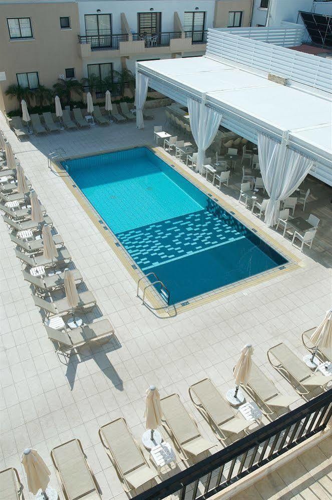 Senator - Adults Only Aparthotel
