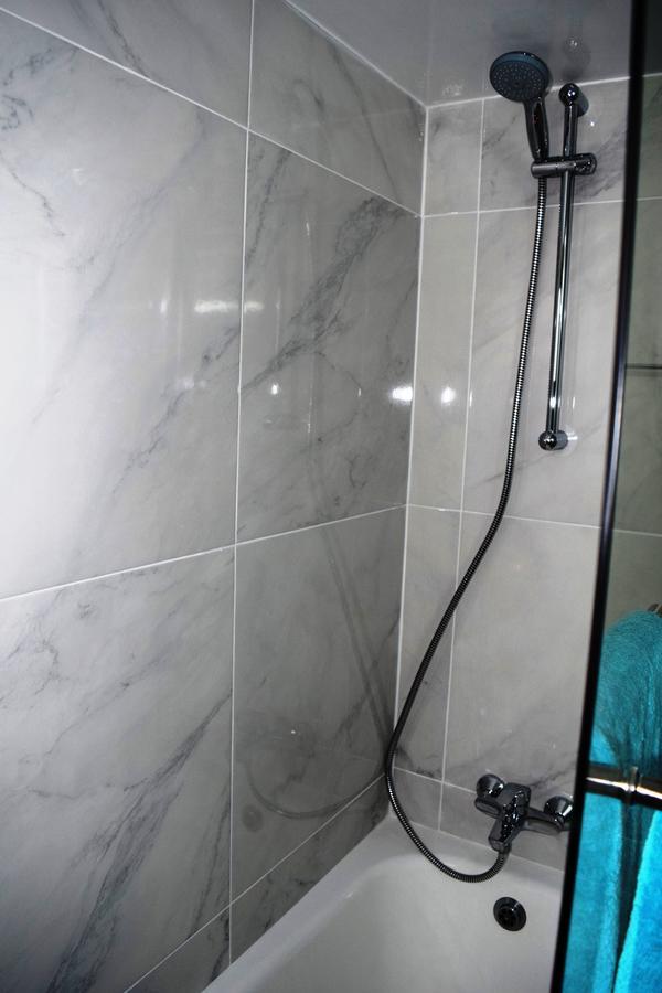 Blue Breeze Luxury Apartment