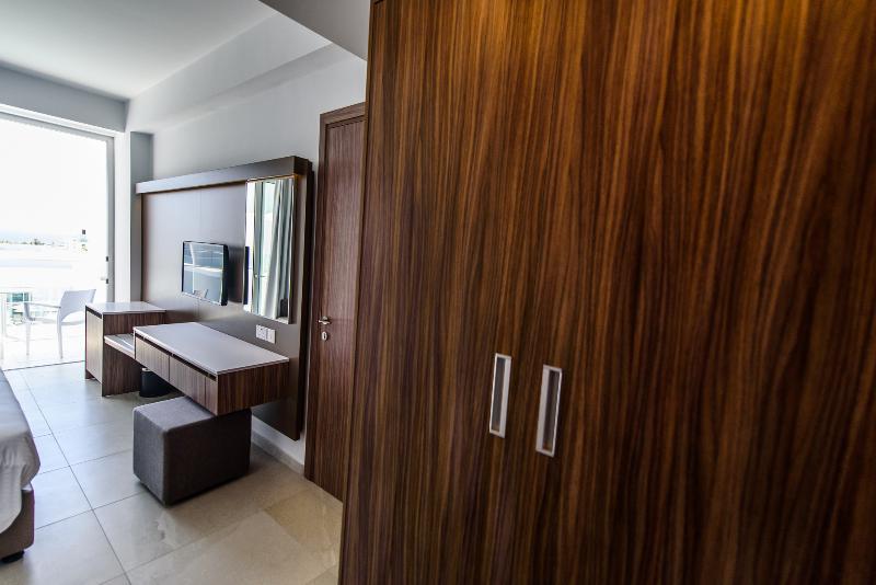 Hotel Eleana Agia Napa