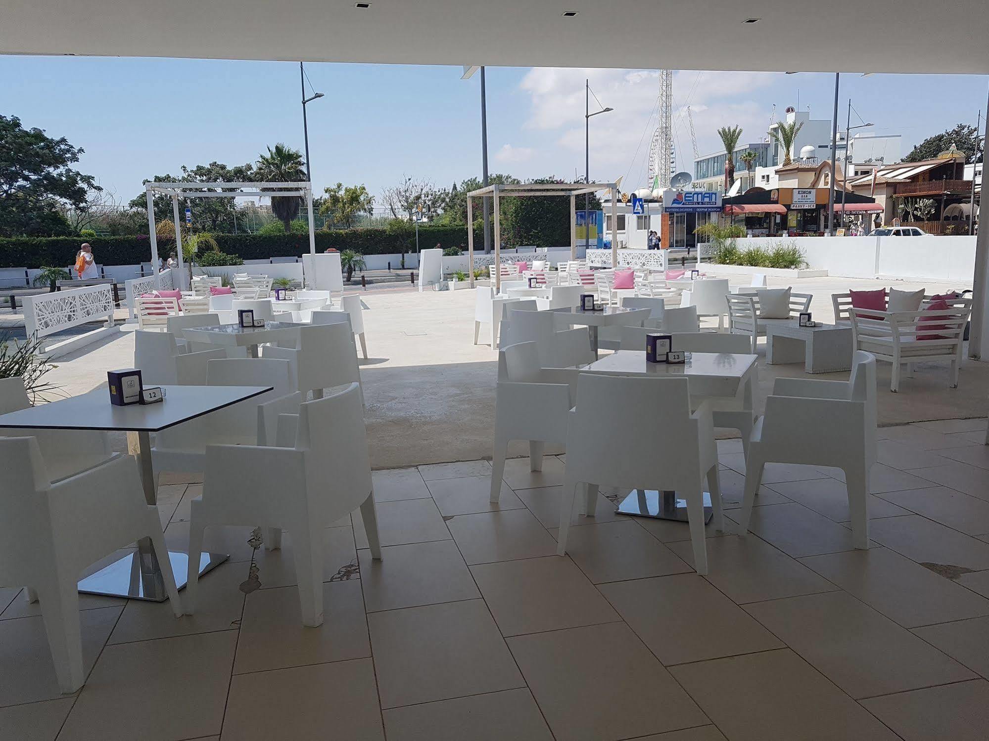 L'eros Hotel *