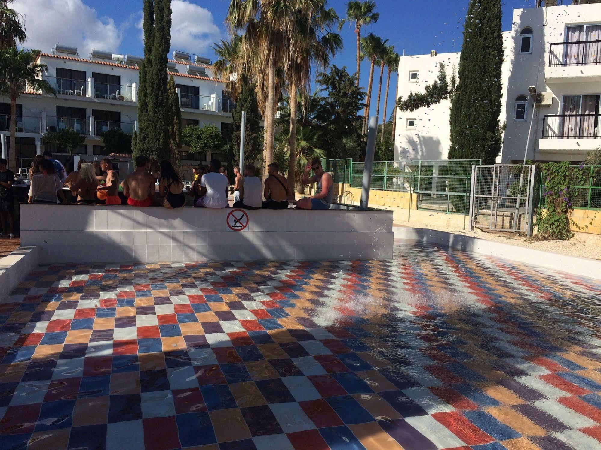 Hotel Pambos Napa Rocks - Adults Only