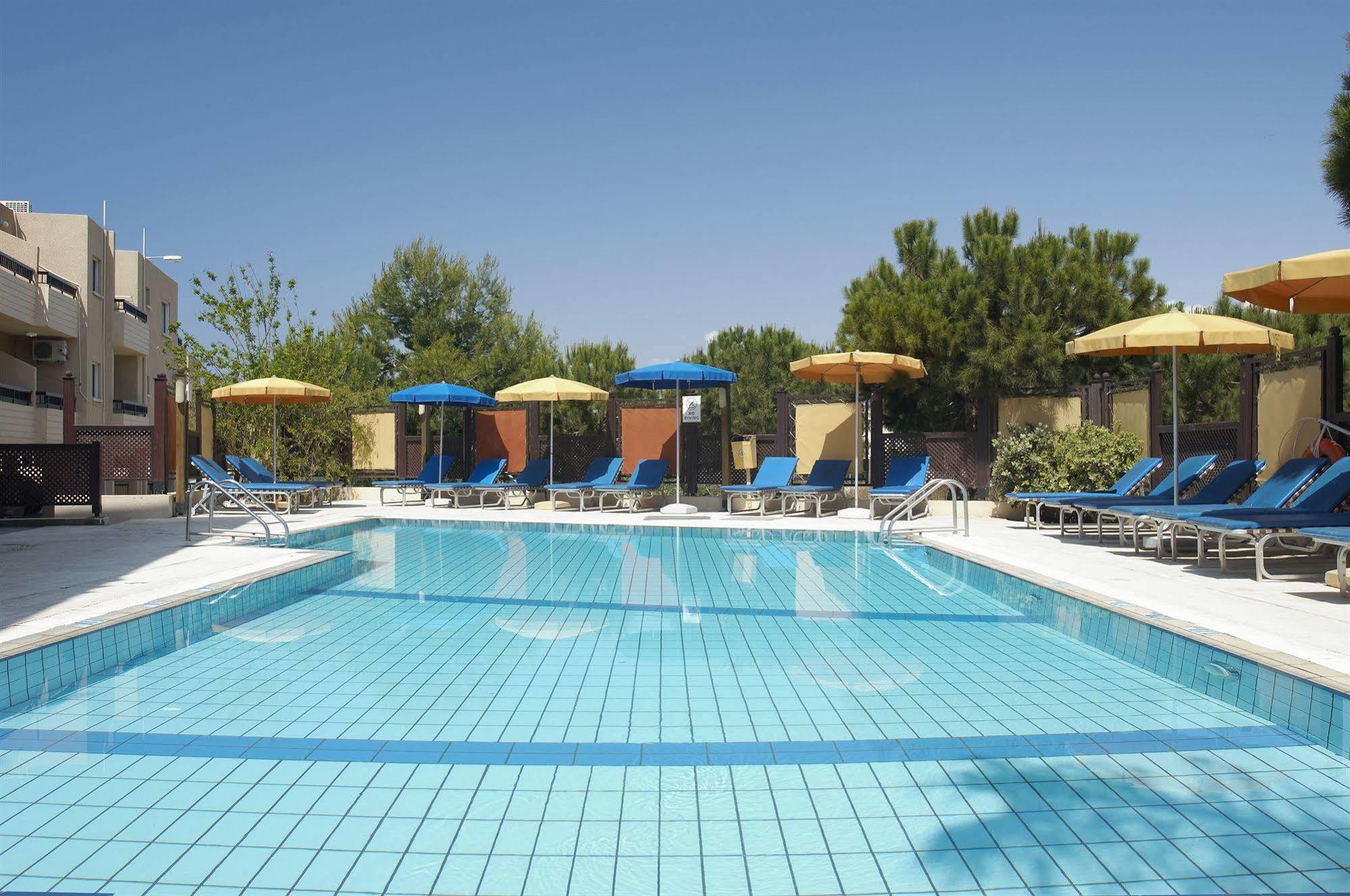 Aparthotel Senator - Adults Only 3*