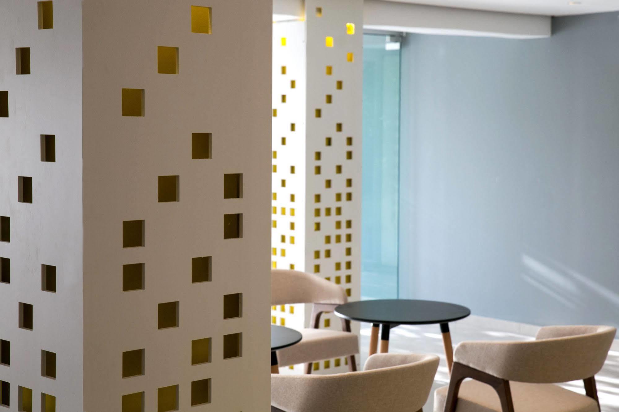 Hotel Flora Maria 3*
