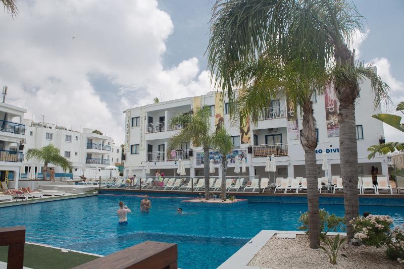 Hotel Tsokkos Holidays