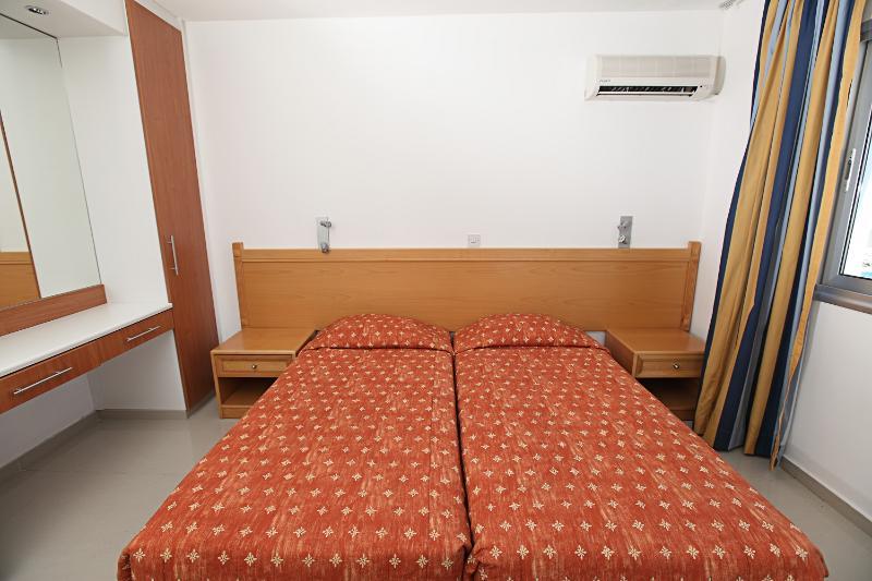 Tsokkos Holidays Hotel