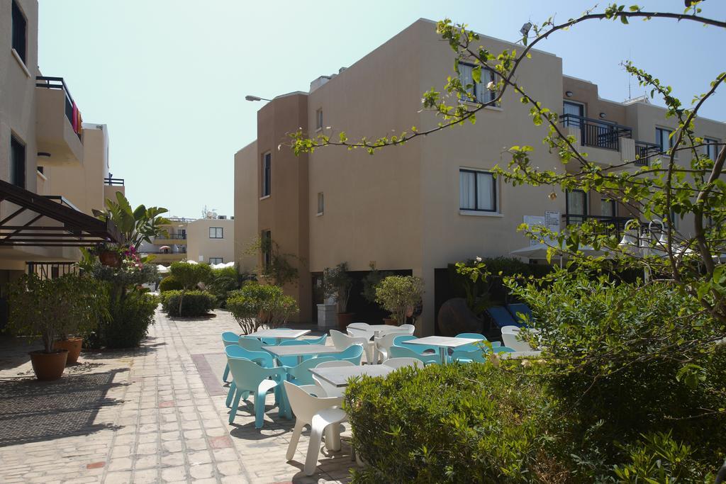 Senator - Adults Only Aparthotel 3*