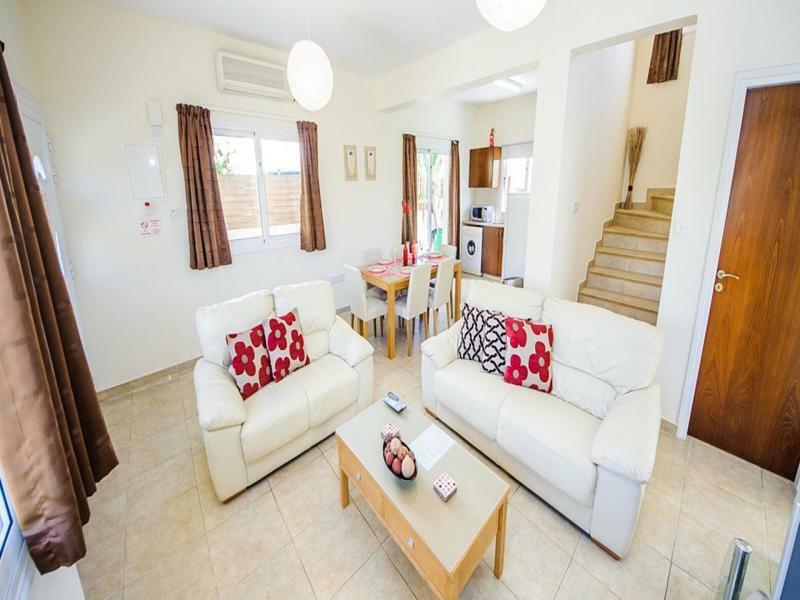 Villa 040 *