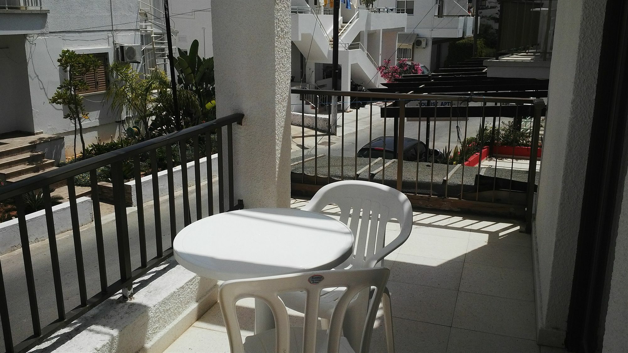 Milounapa Hotel 2*