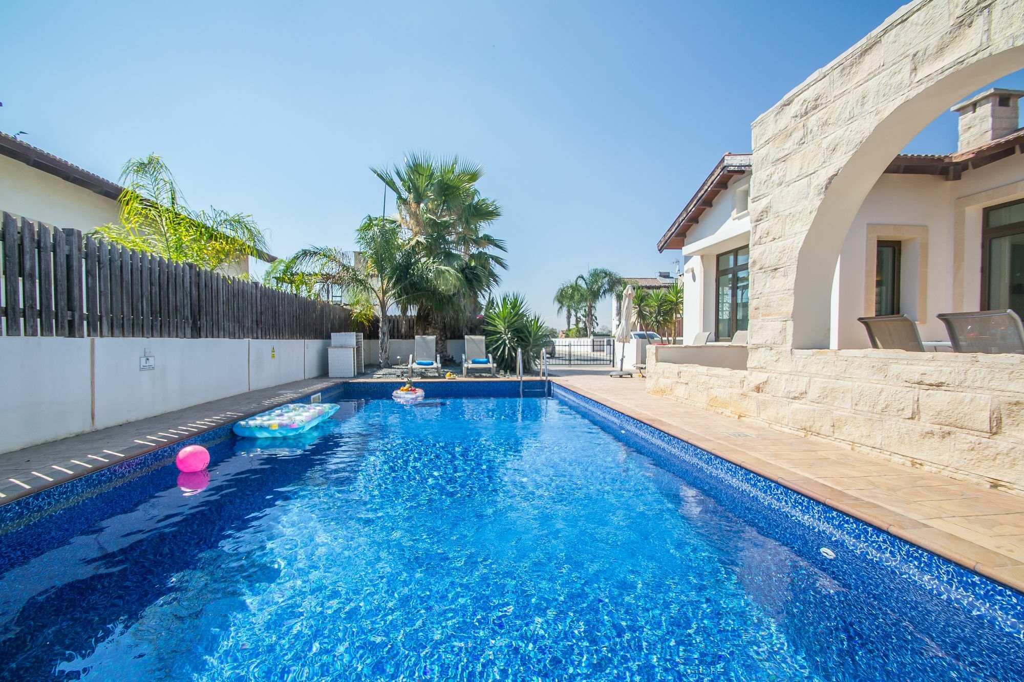 Rada's Vacation Agia Napa